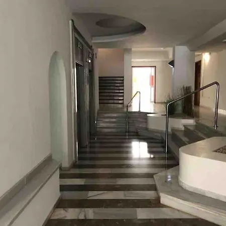 Club Atlantis 160 - Playa De Americas אדחה