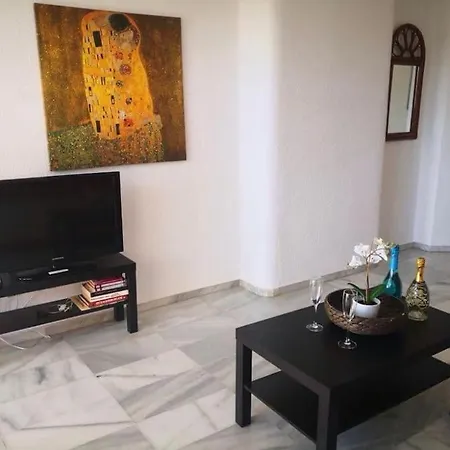 Club Atlantis 160 - Playa De Americas 아파트 *